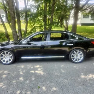 2013 Hyundai Genesis Equus Signature