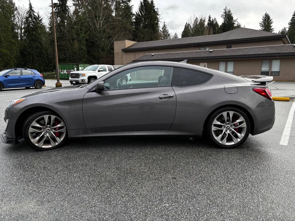 2013 Hyundai Genesis Coupe - Image 4 of 12