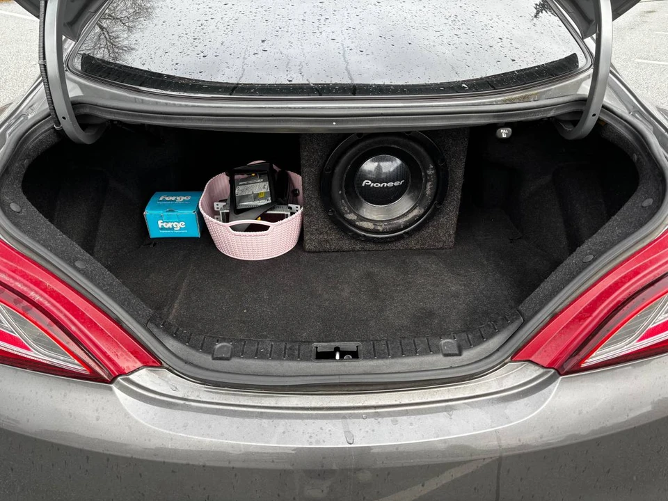 2013 Hyundai Genesis Coupe - Image 8 of 12