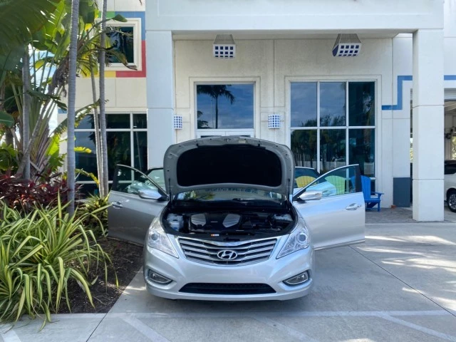 2013 Hyundai Azera - Image 17 of 21