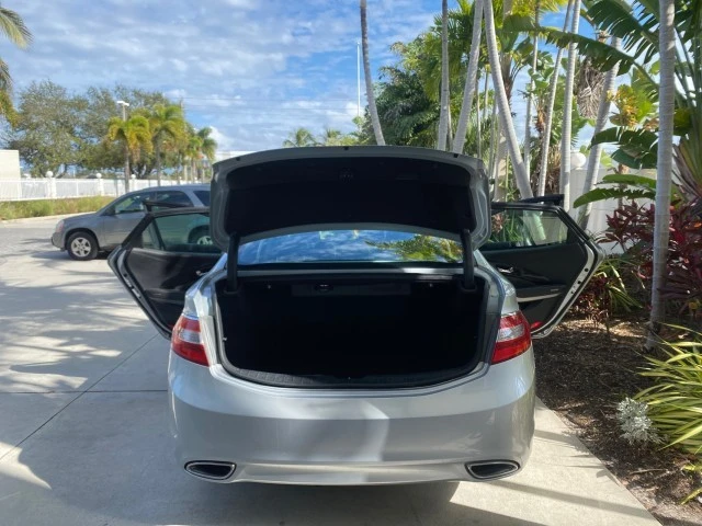 2013 Hyundai Azera - Image 16 of 21
