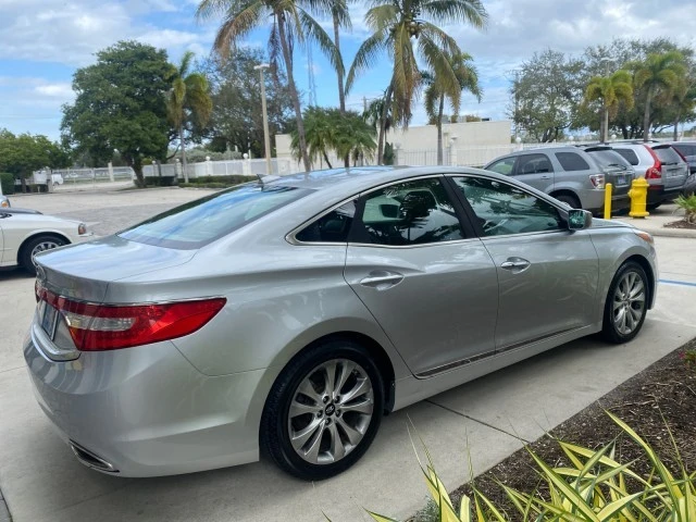 2013 Hyundai Azera - Image 8 of 21