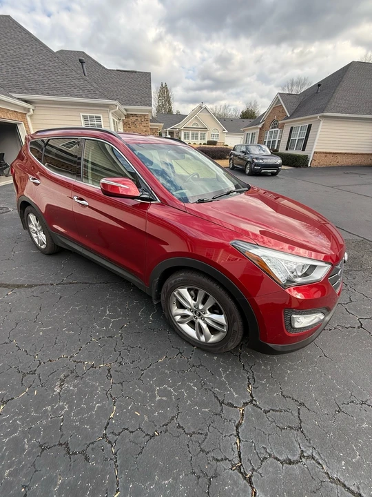 2013 Hyundai Santa Fe - Image 5 of 21