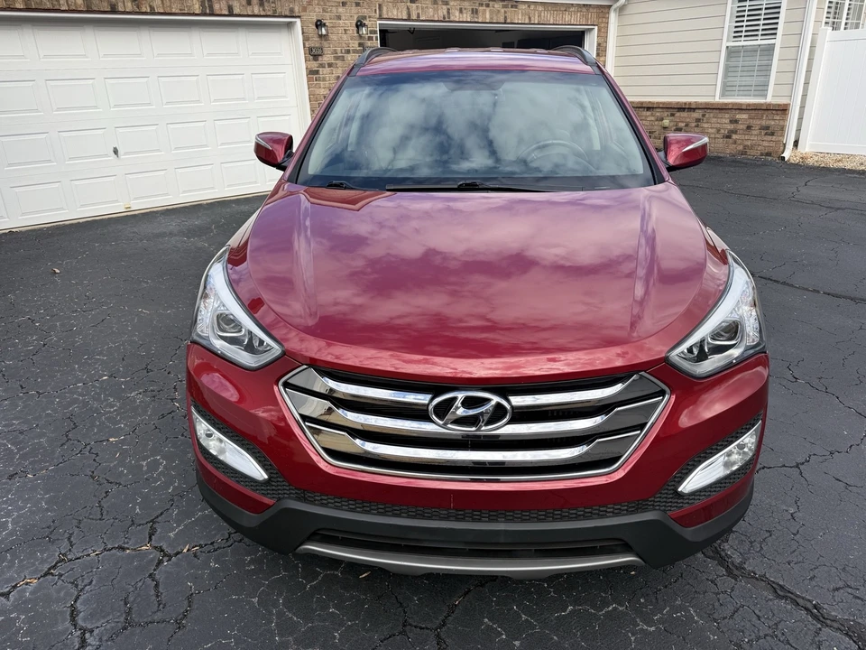 2013 Hyundai Santa Fe - Image 4 of 21