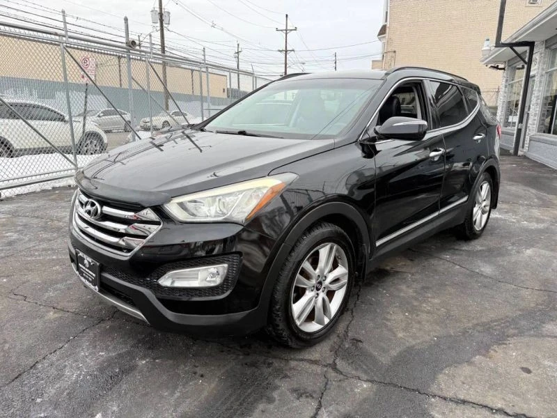 2013 Hyundai Santa Fe - Image 2 of 12