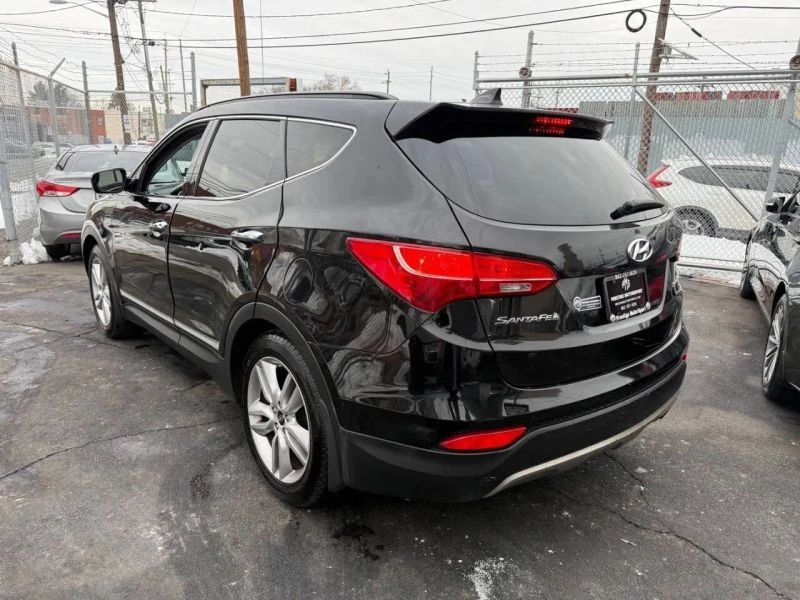 2013 Hyundai Santa Fe - Image 4 of 12