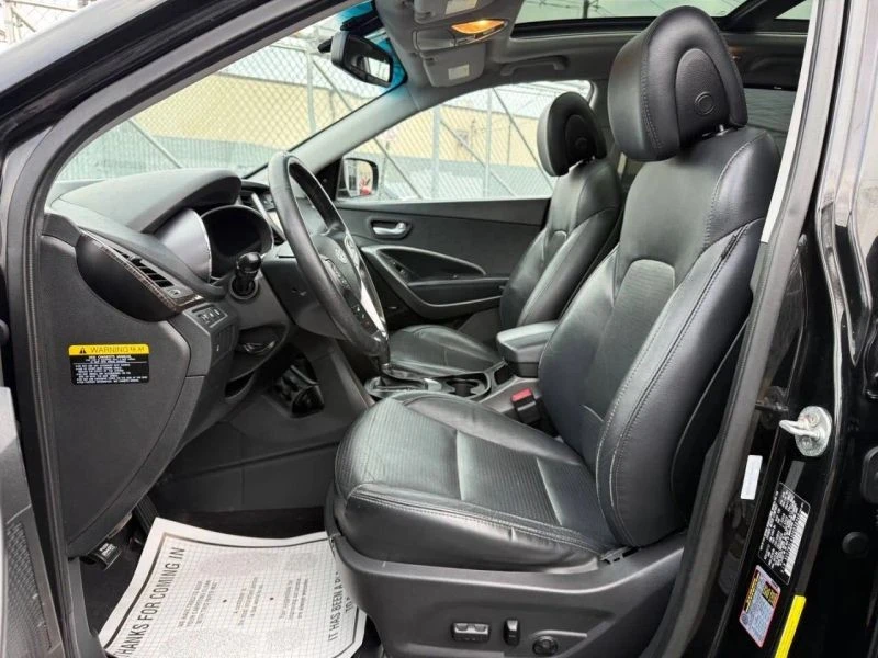 2013 Hyundai Santa Fe - Image 10 of 12