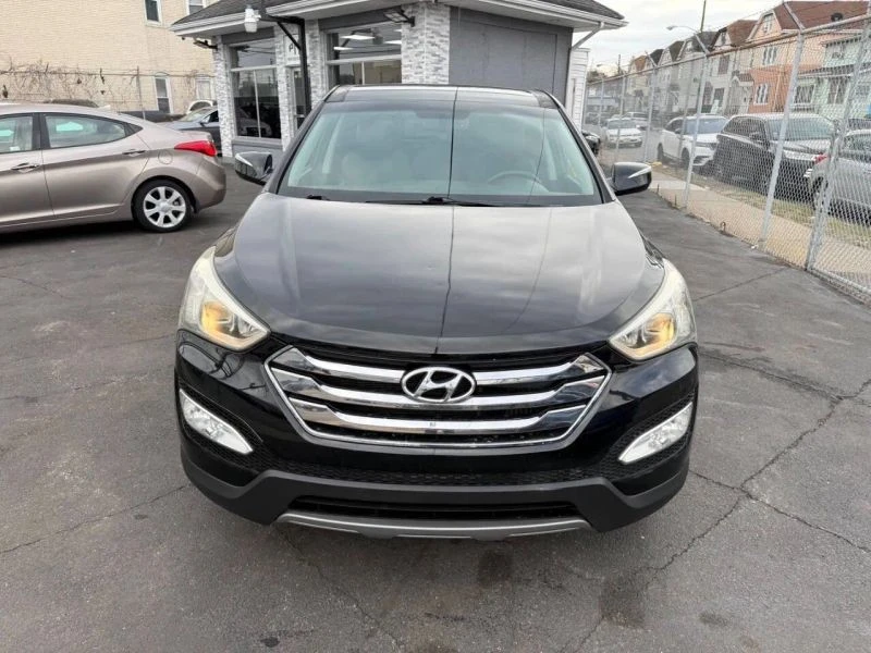 2013 Hyundai Santa Fe - Image 8 of 12