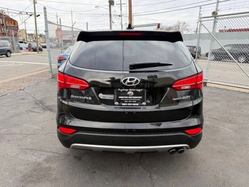 2013 Hyundai Santa Fe - Image 5 of 12