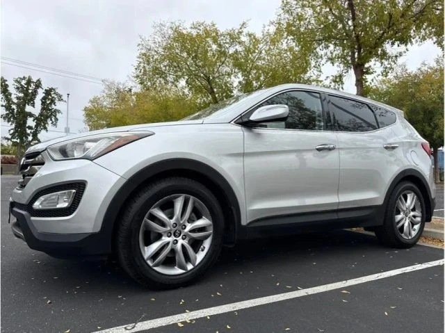 2013 Hyundai Santa Fe - Image 6 of 11