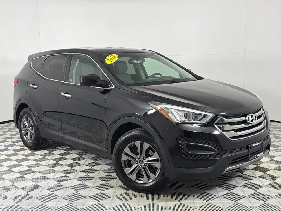 2013 Hyundai Santa Fe - Image 2 of 12