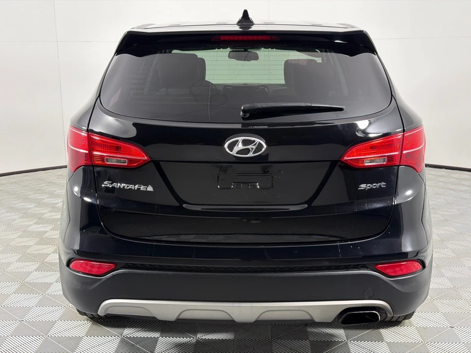 2013 Hyundai Santa Fe - Image 6 of 12