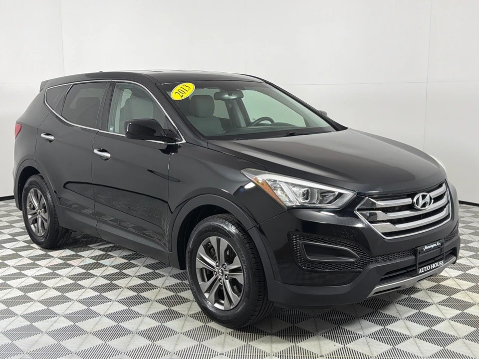 2013 Hyundai Santa Fe - Image 3 of 12