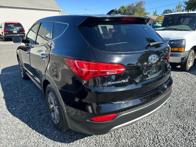 2013 Hyundai Santa Fe - Image 3 of 12