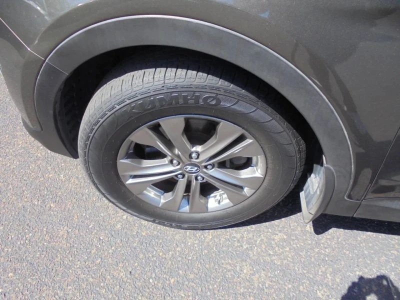 2013 Hyundai Santa Fe - Image 12 of 12