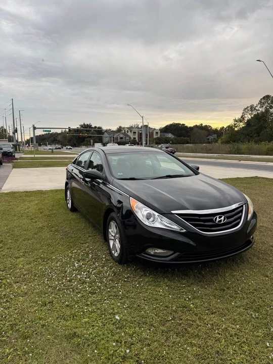 2013 Hyundai Sonata - Image 15 of 20