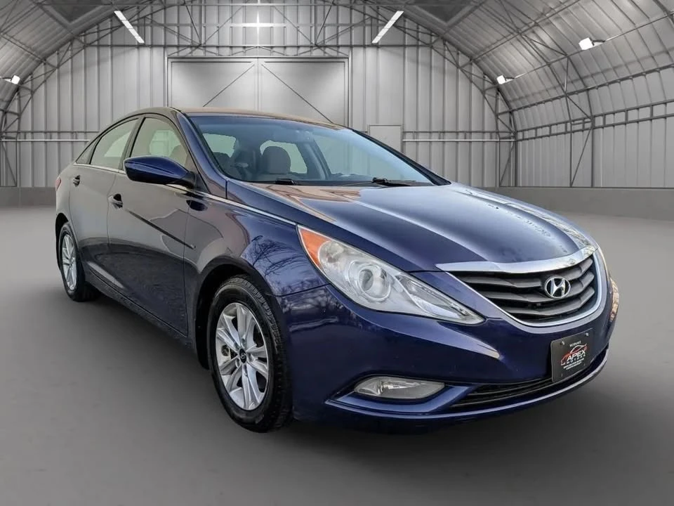 2013 Hyundai Sonata - Image 3 of 18
