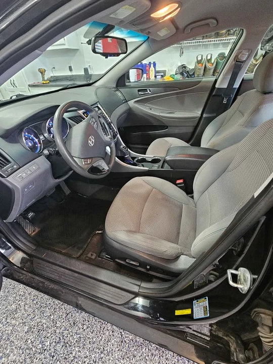 2013 Hyundai Sonata - Image 6 of 10