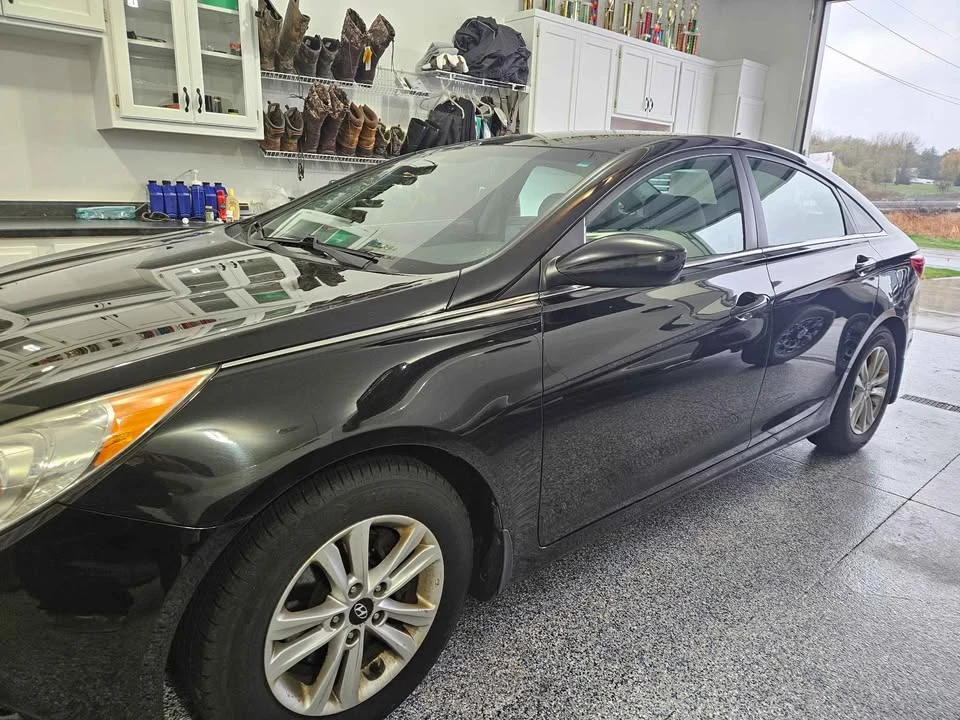 2013 Hyundai Sonata - Image 2 of 10