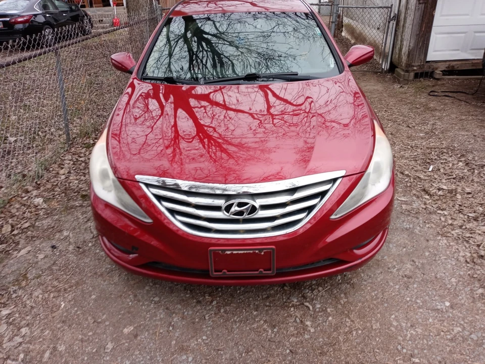 2013 Hyundai Sonata - Image 2 of 5