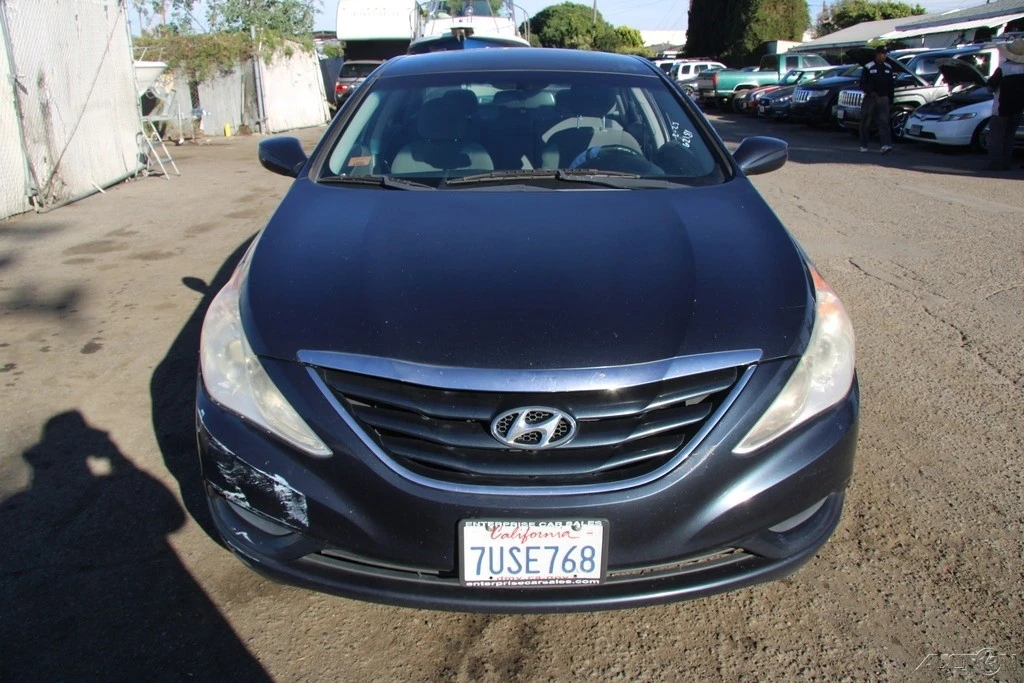 2013 Hyundai Sonata - Image 11 of 21