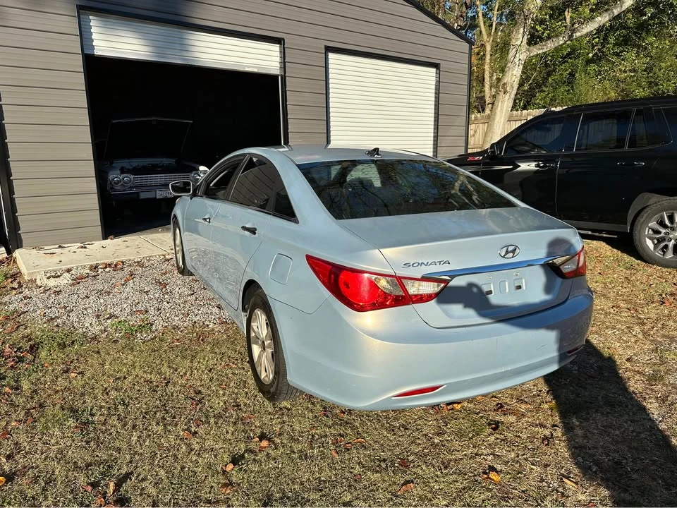 2013 Hyundai Sonata - Image 7 of 8
