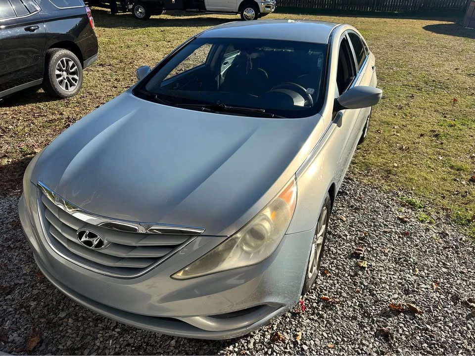2013 Hyundai Sonata - Image 8 of 8