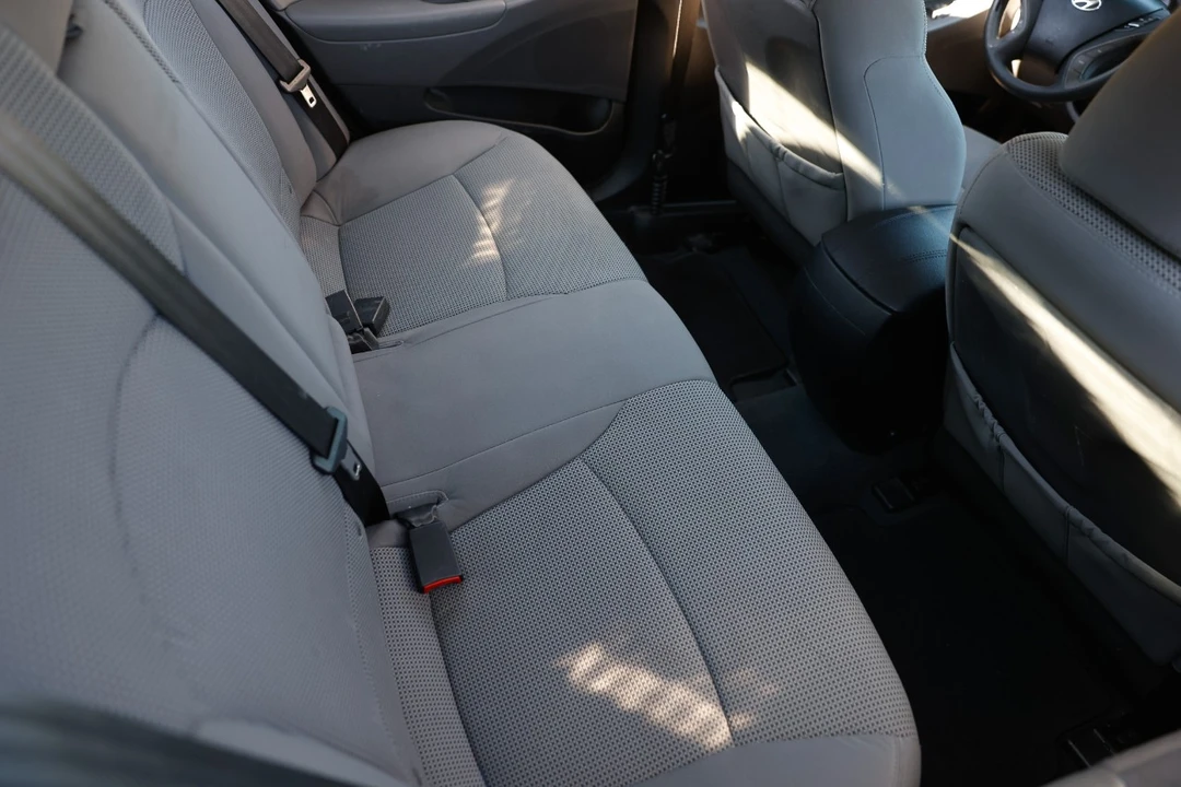 2013 Hyundai Sonata - Image 12 of 12