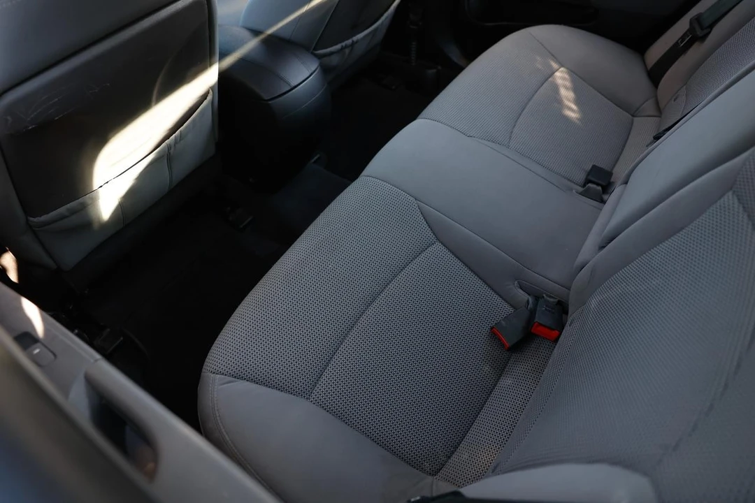 2013 Hyundai Sonata - Image 10 of 21