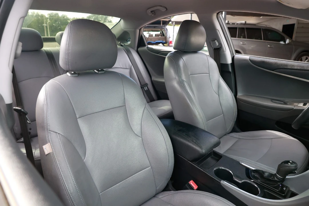 2013 Hyundai Sonata - Image 18 of 21