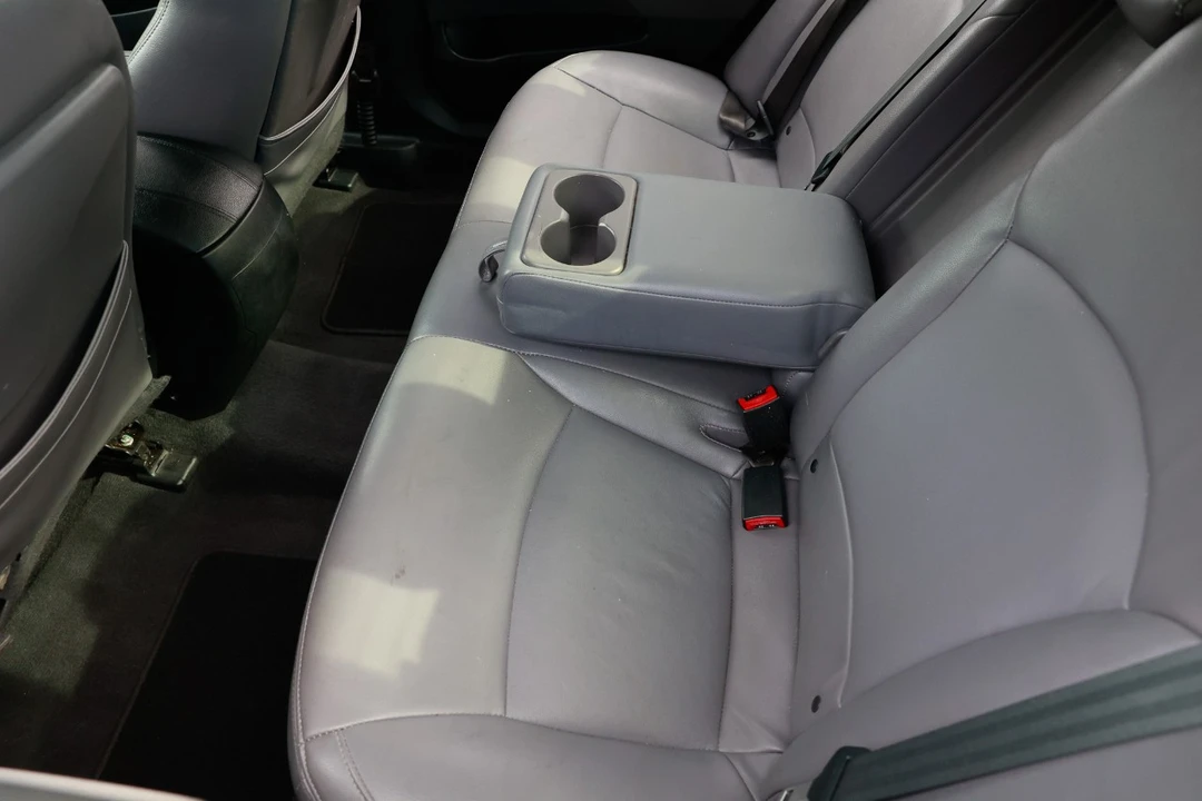 2013 Hyundai Sonata - Image 8 of 21