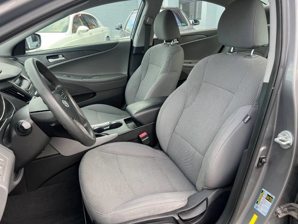 2013 Hyundai Sonata - Image 15 of 21