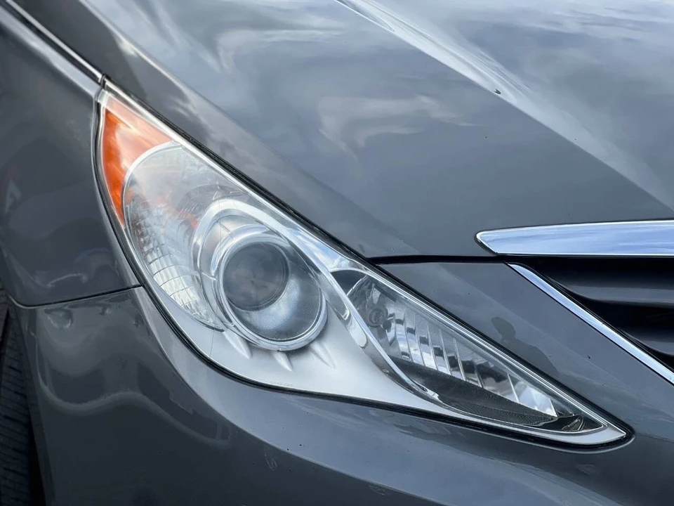 2013 Hyundai Sonata - Image 5 of 21