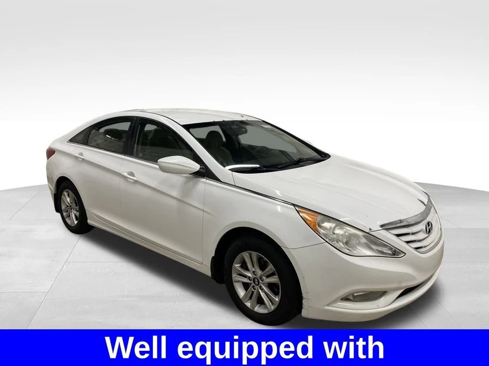 2013 Hyundai Sonata - Image 3 of 12