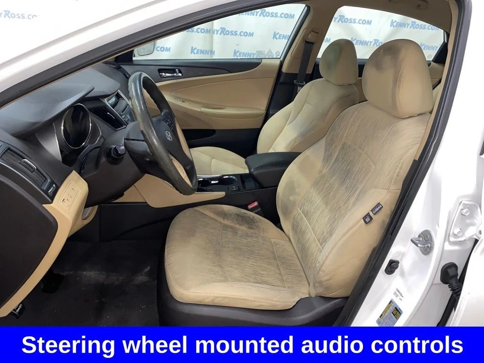2013 Hyundai Sonata - Image 8 of 12