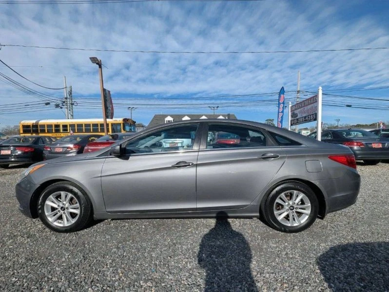 2013 Hyundai Sonata - Image 4 of 12