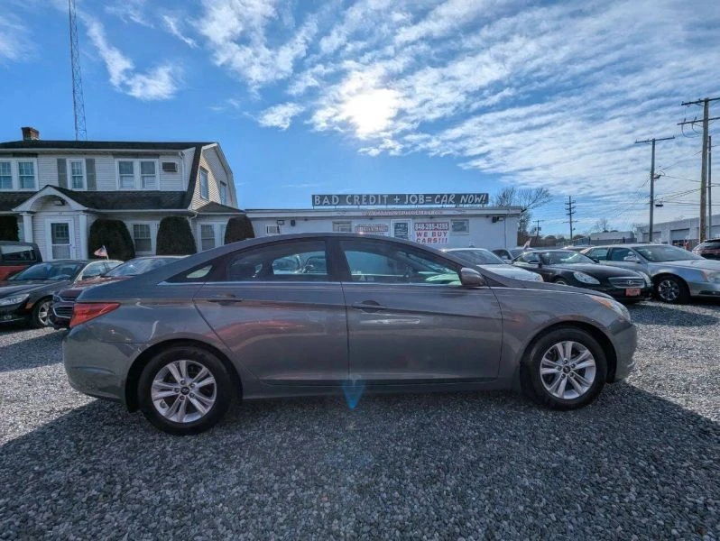 2013 Hyundai Sonata - Image 5 of 12