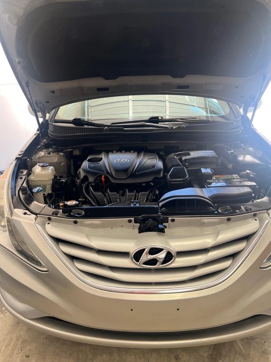 2013 Hyundai Sonata - Image 12 of 15