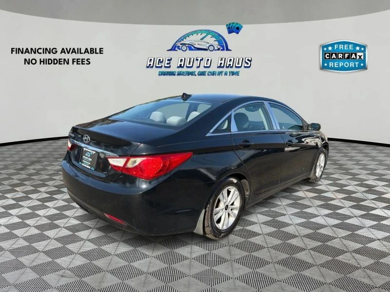 2013 Hyundai Sonata - Image 7 of 12