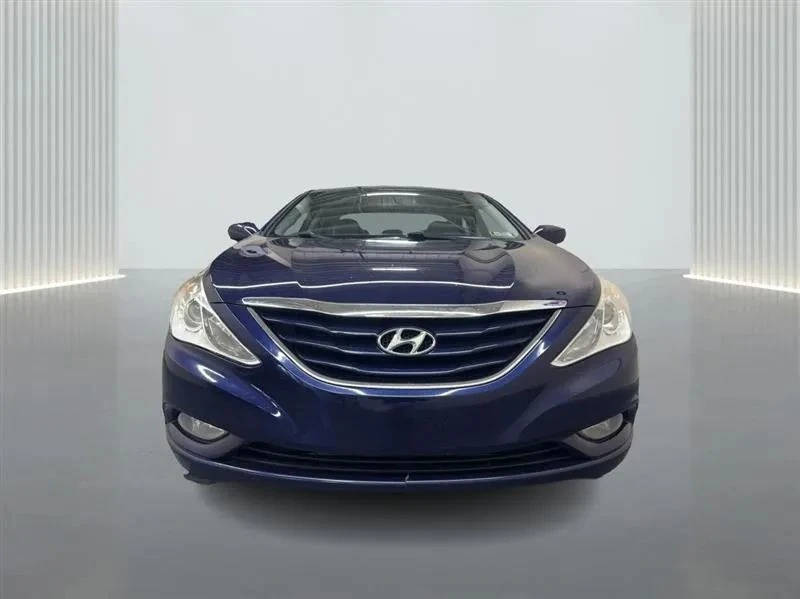 2013 Hyundai Sonata - Image 8 of 12