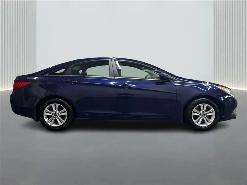 2013 Hyundai Sonata - Image 6 of 12