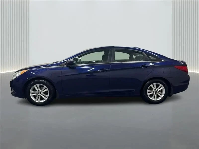 2013 Hyundai Sonata - Image 2 of 12
