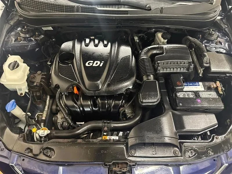 2013 Hyundai Sonata - Image 11 of 12