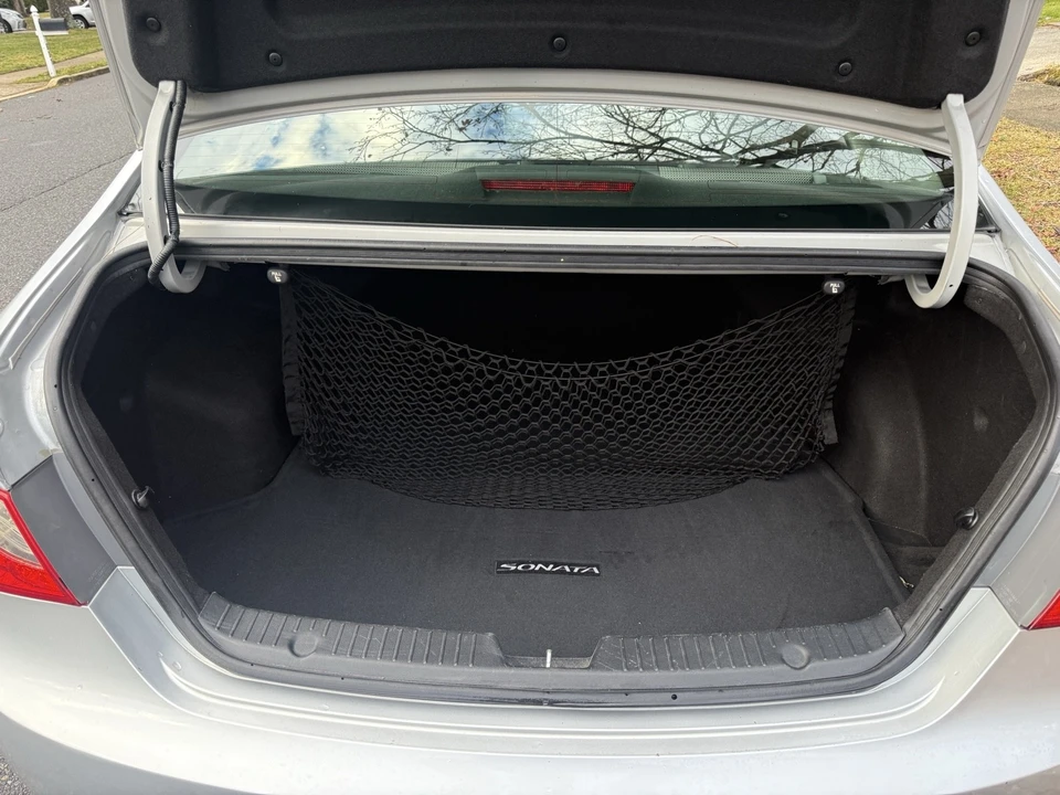 2013 Hyundai Sonata - Image 16 of 18