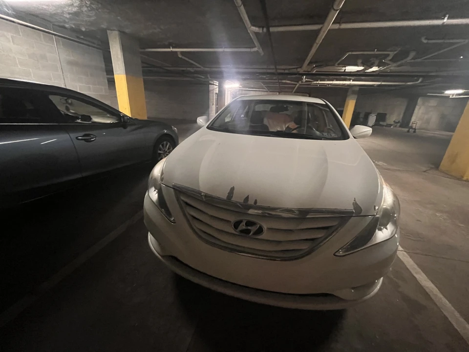 2013 Hyundai Sonata - Image 4 of 8