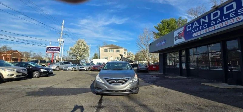 2013 Hyundai Sonata - Image 4 of 7