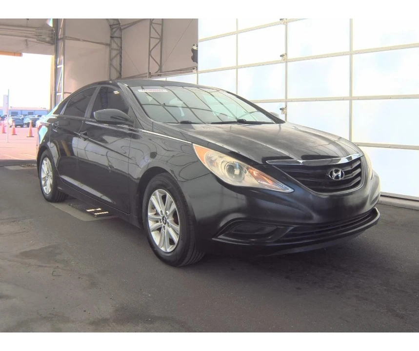2013 Hyundai Sonata - Image 3 of 12