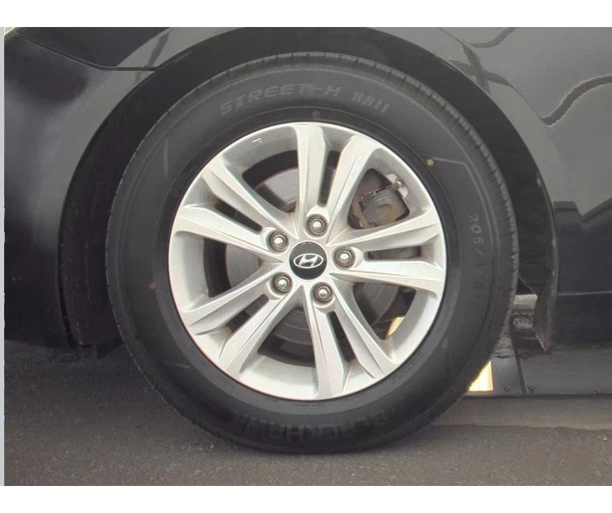 2013 Hyundai Sonata - Image 8 of 12