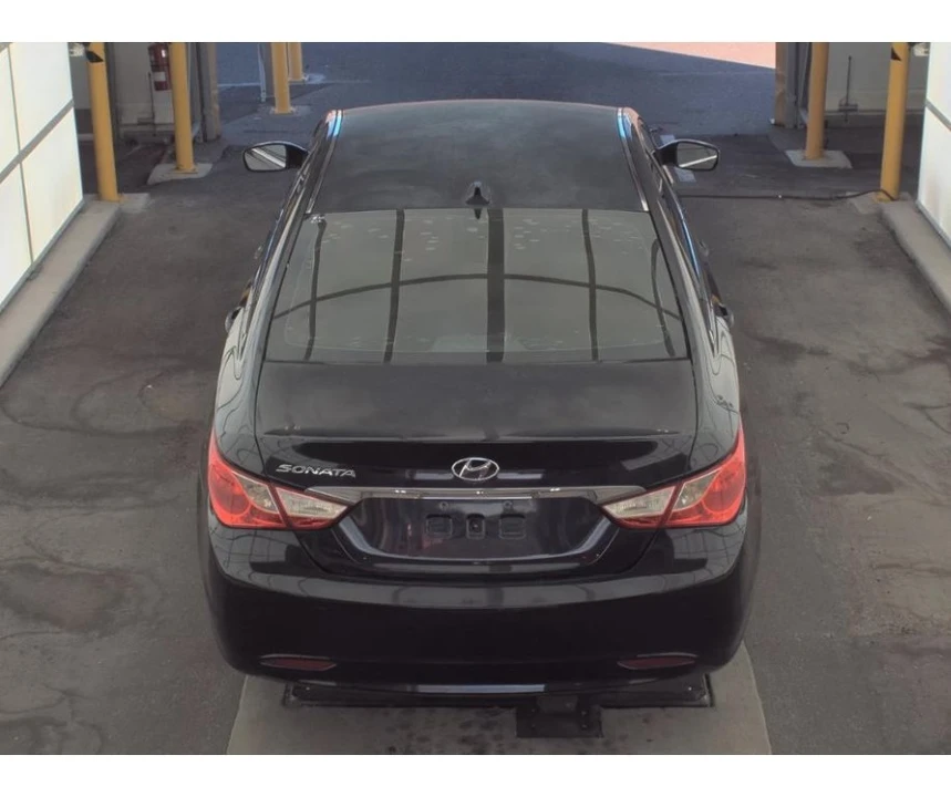 2013 Hyundai Sonata - Image 5 of 12