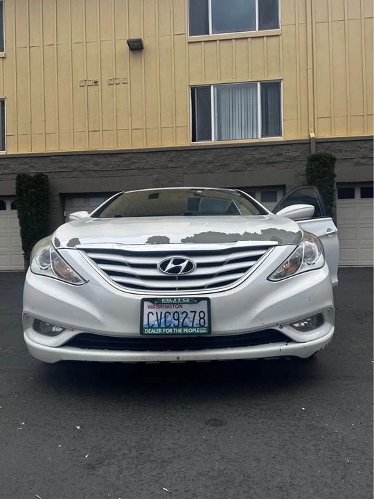 2013 Hyundai Sonata - Image 5 of 8